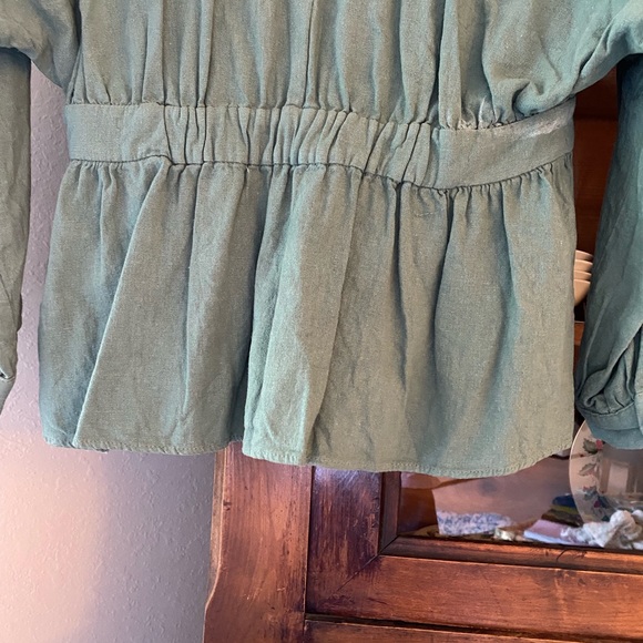 Zara Trafaluc Green Button Up Blouse - Picture 10 of 11